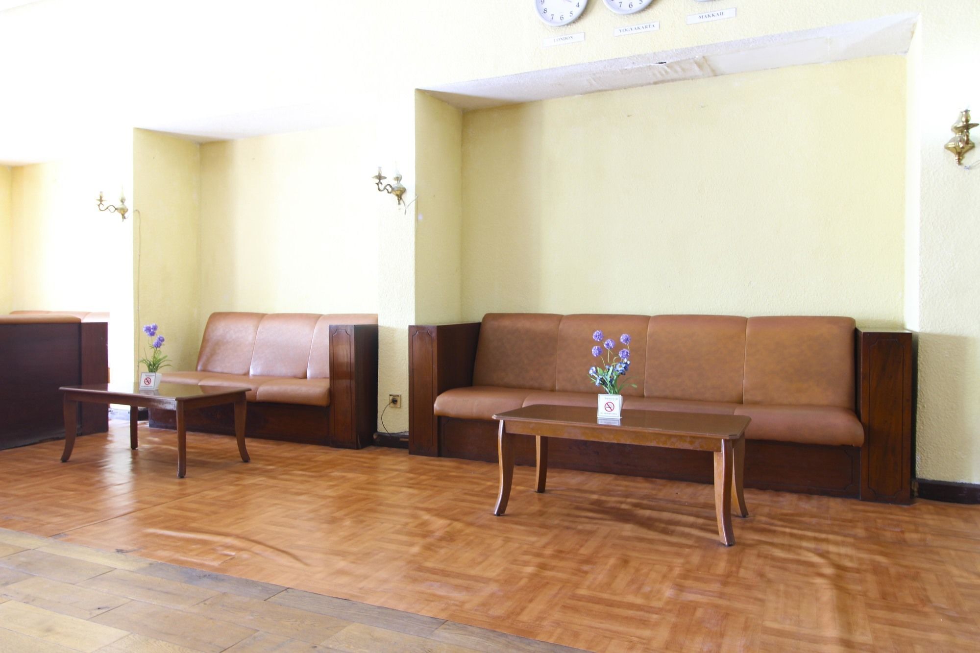 فندق Reddoorz @ Solo Street Maguwo المظهر الخارجي الصورة
