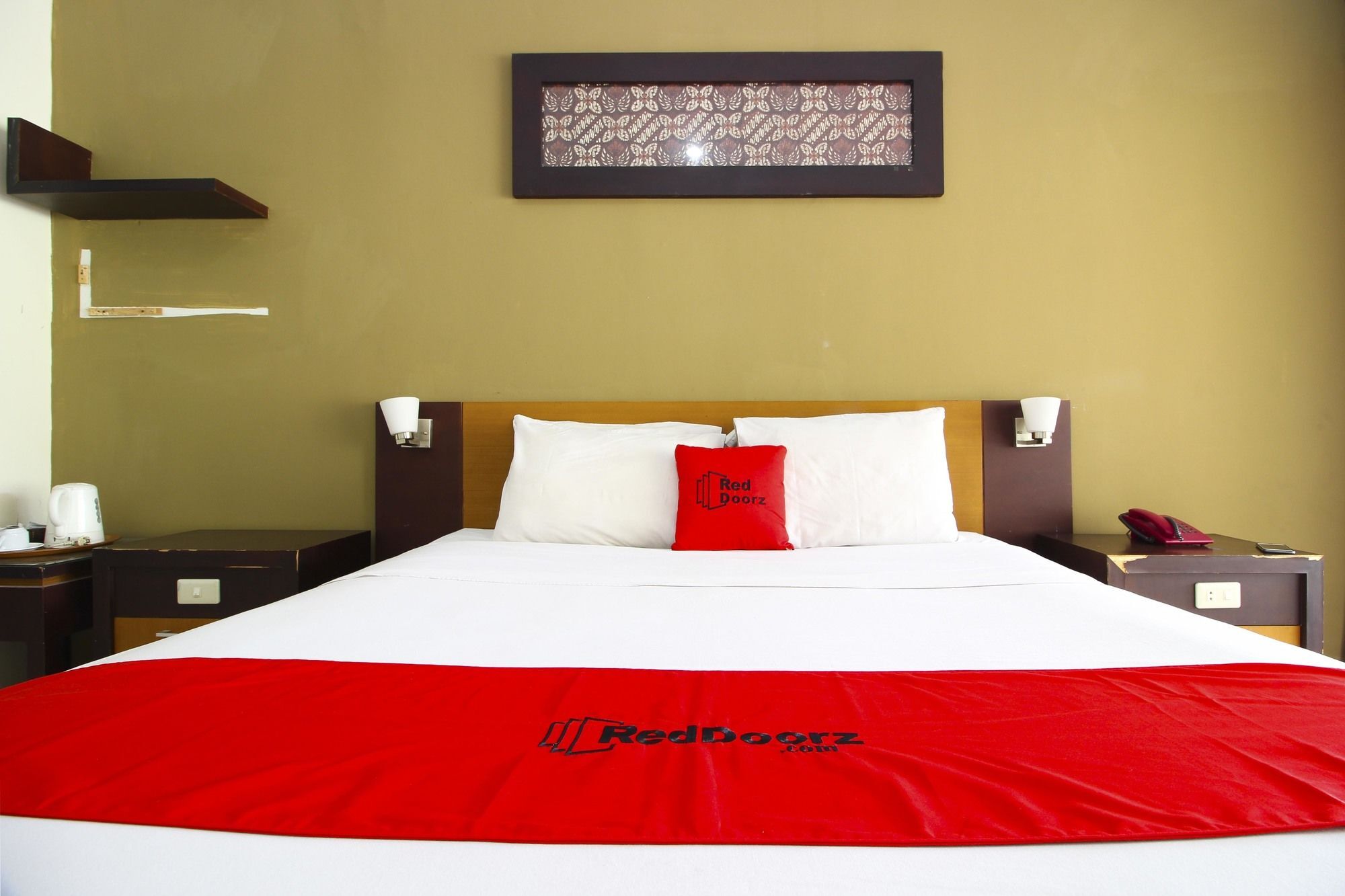 فندق Reddoorz @ Solo Street Maguwo المظهر الخارجي الصورة